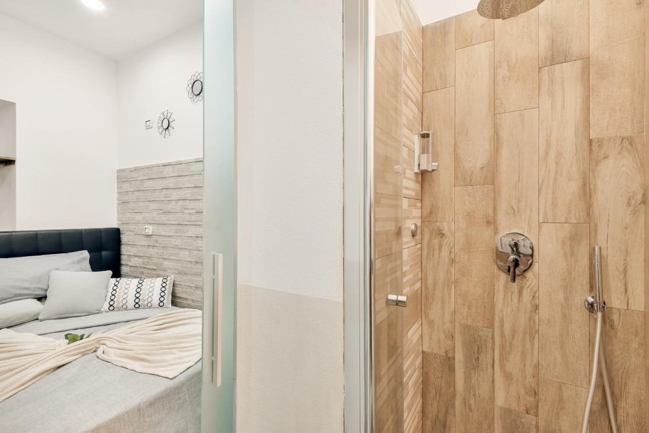 Alby Express Rooms La Spezia Exterior photo