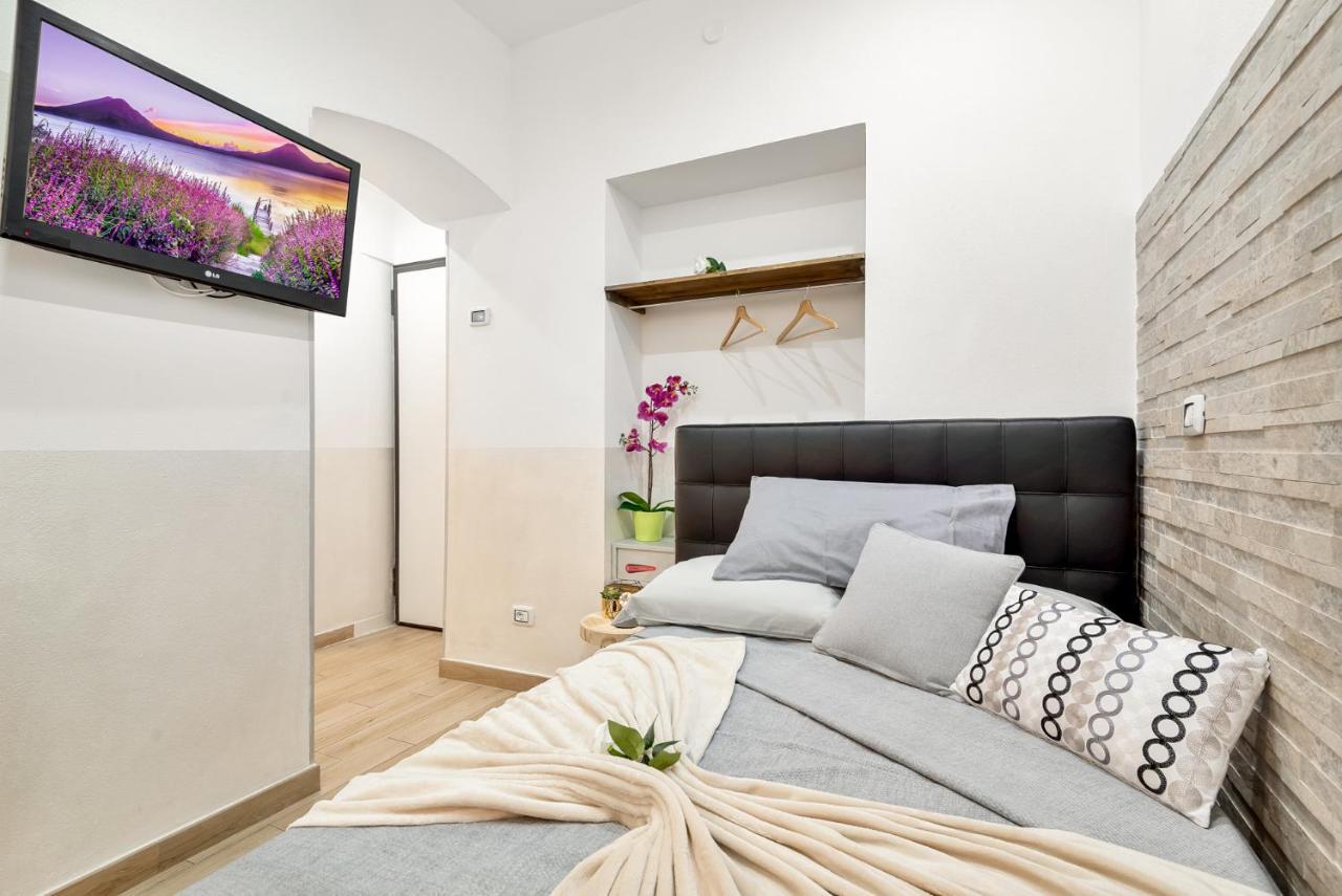 Alby Express Rooms La Spezia Exterior photo